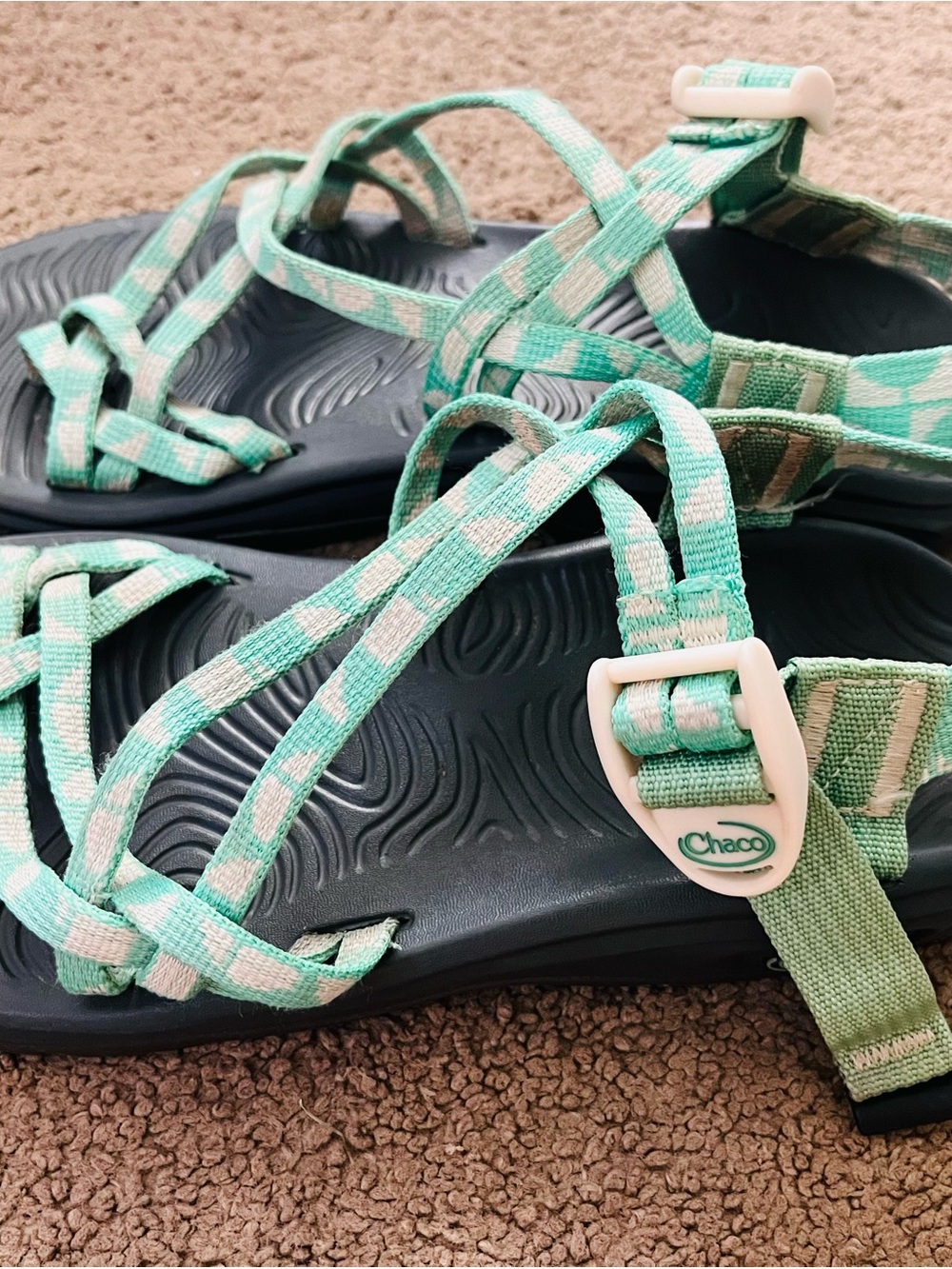 Chaco Ladies Mint Green & White Webbing Sport Sandals